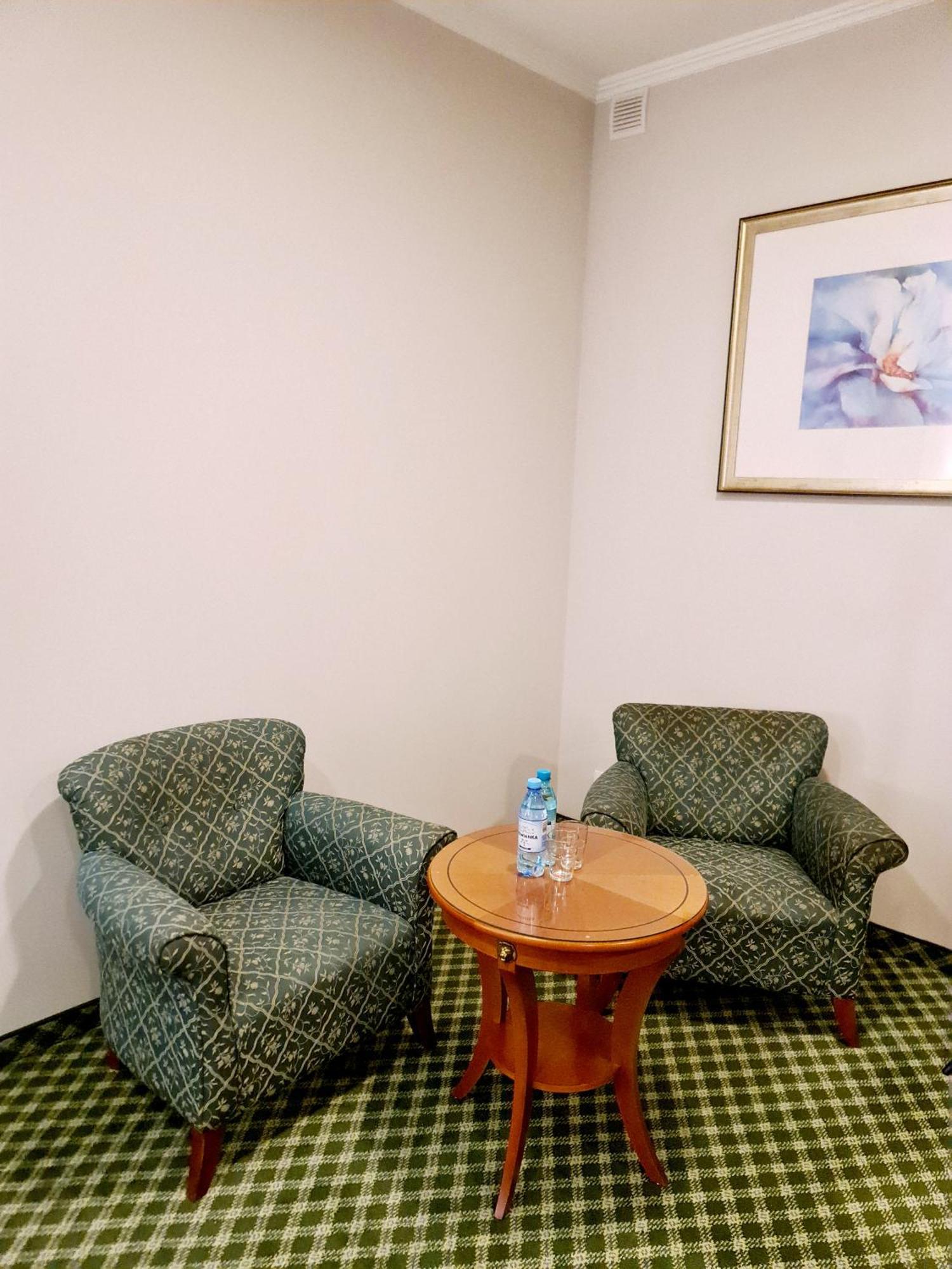 Hit Apartments Varsovie Extérieur photo